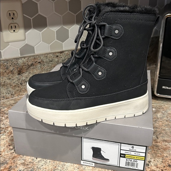 Falls Creek Shoes - New Falls Creek Women's 6 Black Winter 3M Thinsulate Water Resistant Fur Boots